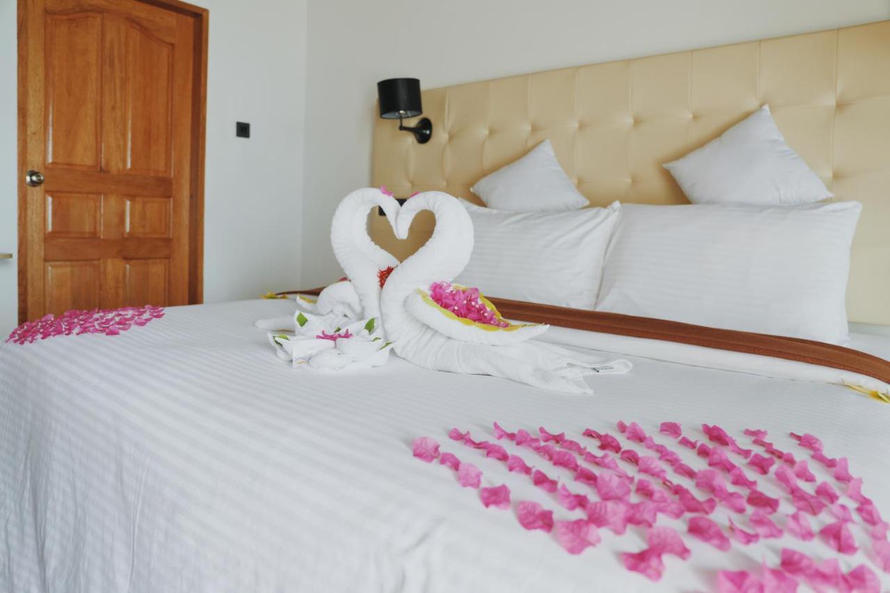 Hotel Club Kaafu Maldives Dhiffushi Exteriér fotografie